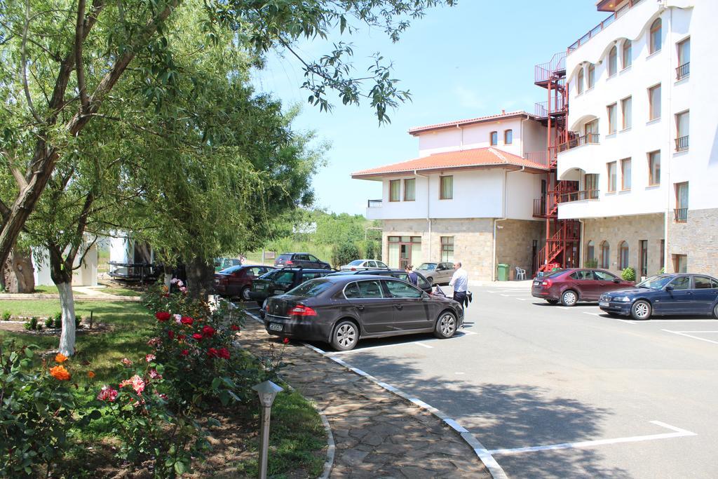 Hotel Sea Horse Lozenets ภายนอก รูปภาพ